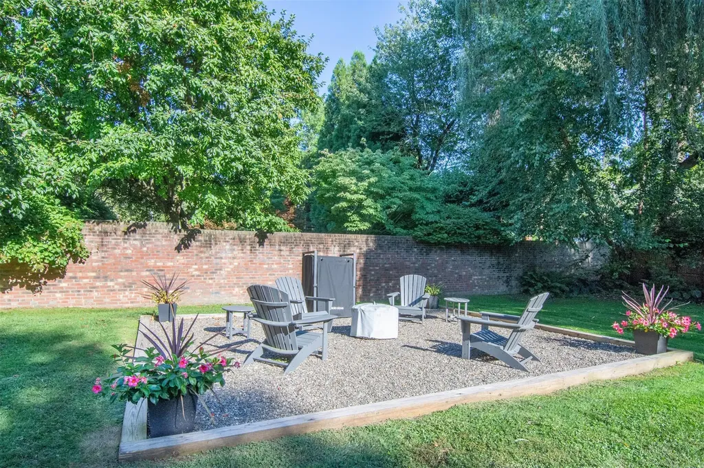 8 Hudson Road E Irvington NY 10533