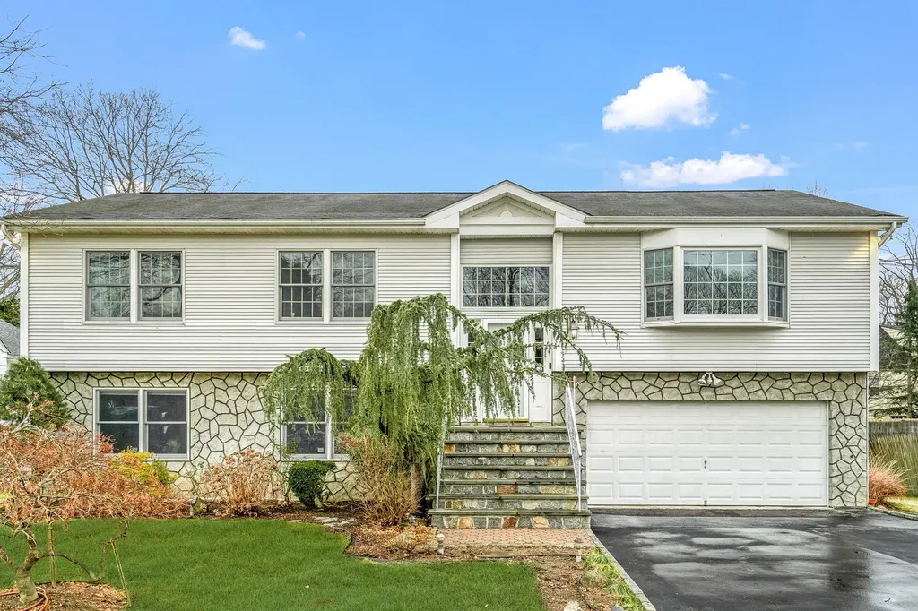 9 Adelphi Avenue Harrison NY 10528