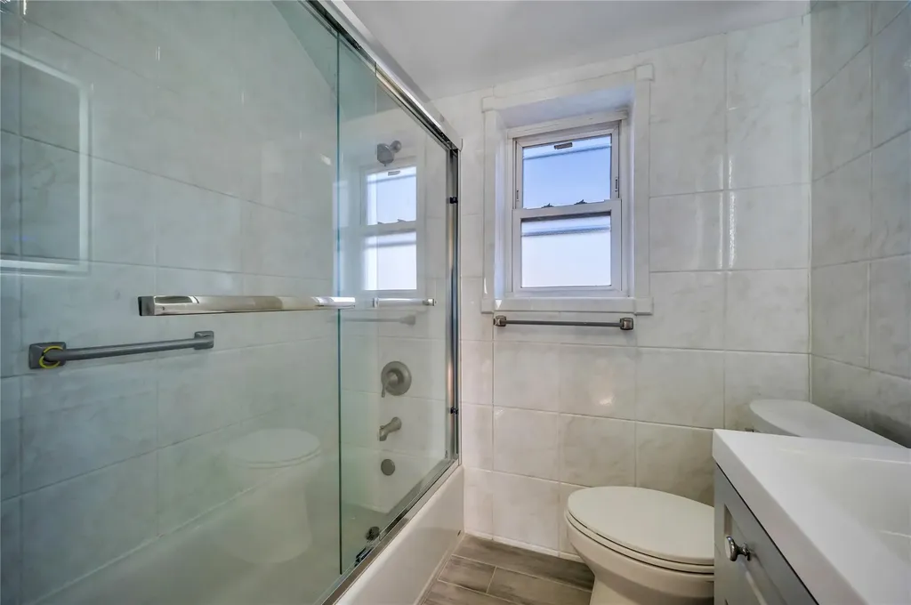 362 Norfeld Boulevard Elmont NY 11003