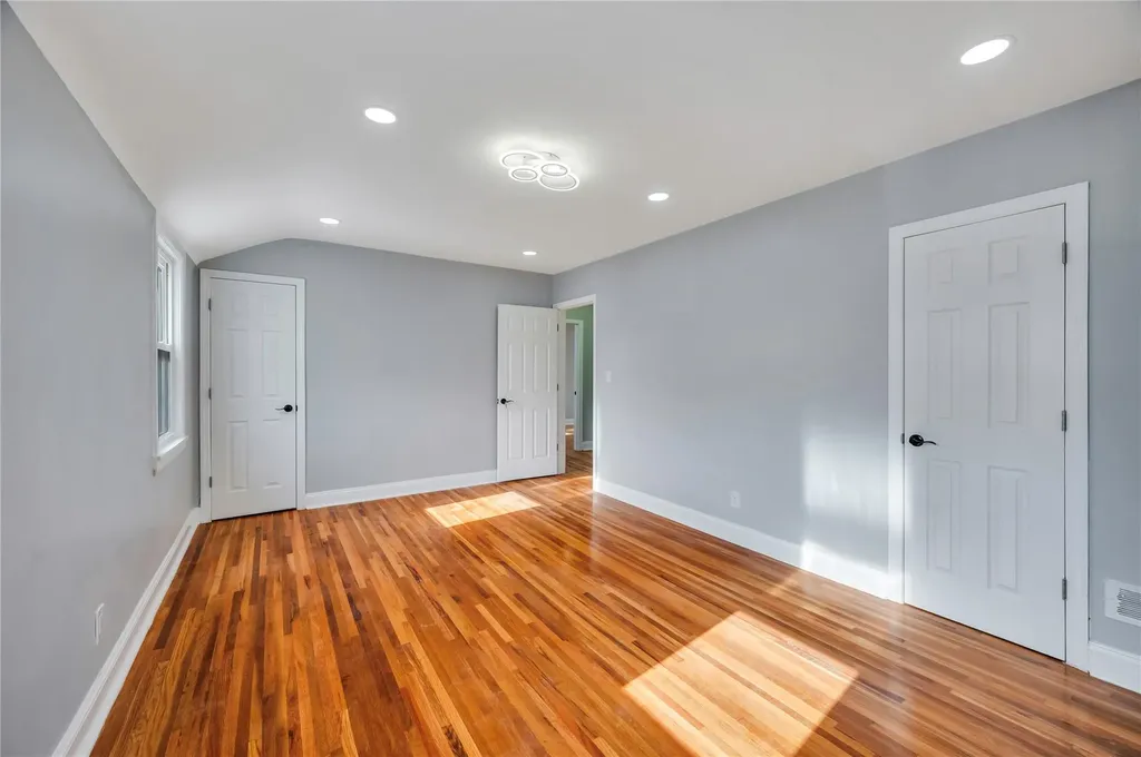 362 Norfeld Boulevard Elmont NY 11003
