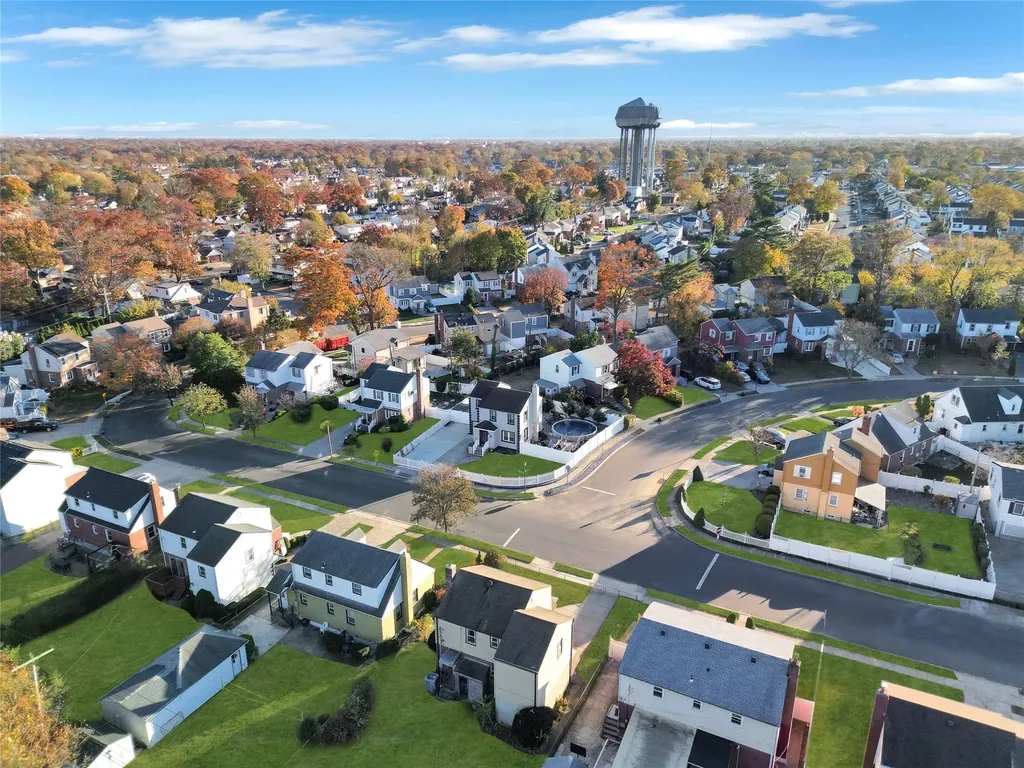 362 Norfeld Boulevard Elmont NY 11003