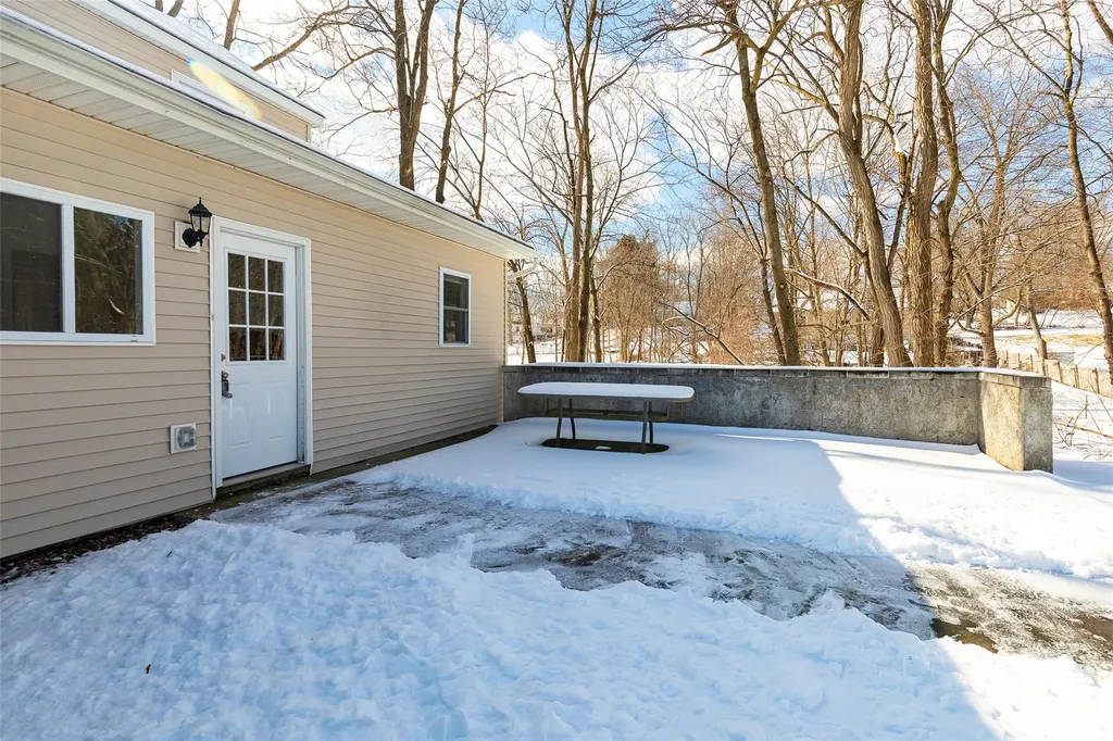 729 Dutchess Turnpike Poughkeepsie NY 12603