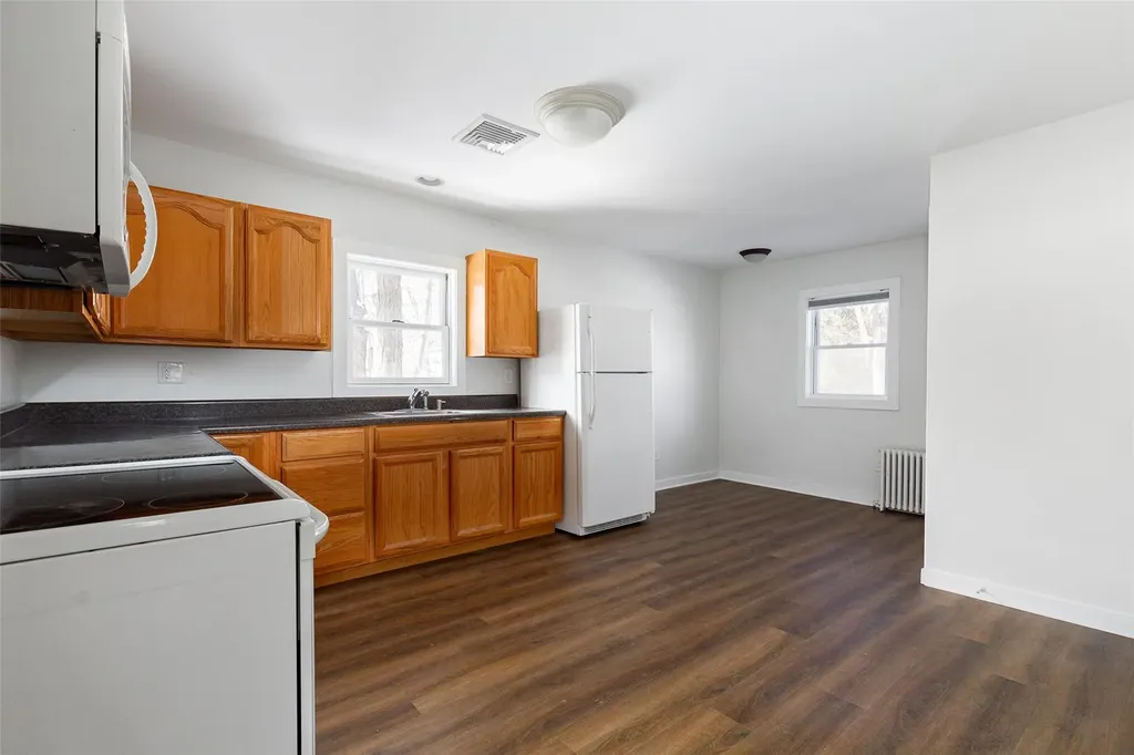 729 Dutchess Turnpike Poughkeepsie NY 12603