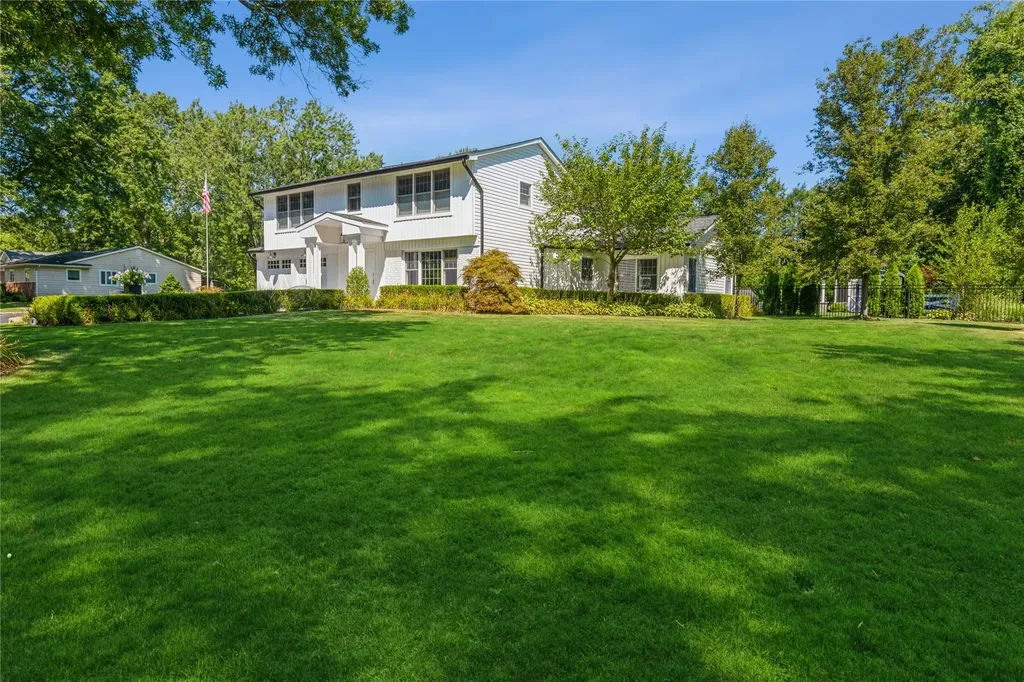 100 Hickman Street Syosset NY 11791