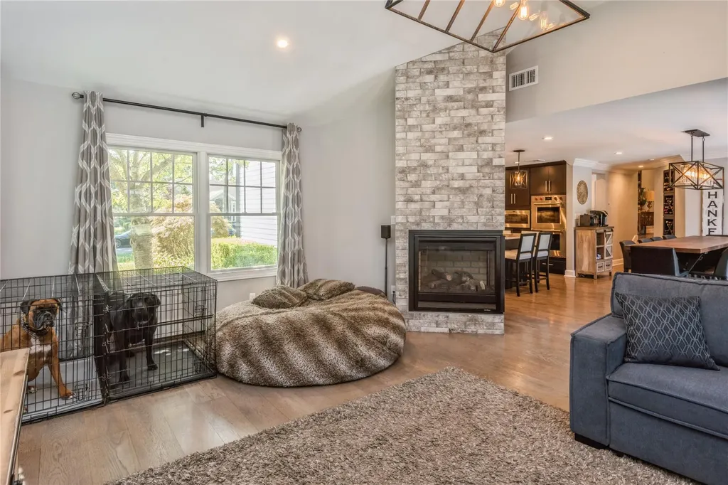 100 Hickman Street Syosset NY 11791