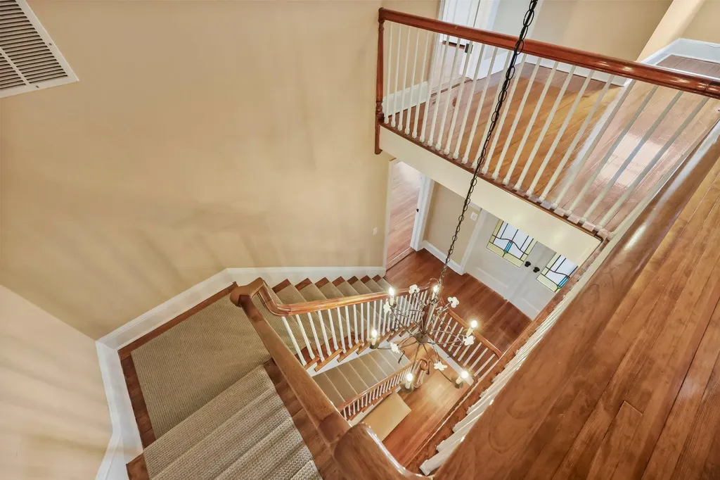 32 Grove Lane Bronxville NY 10708