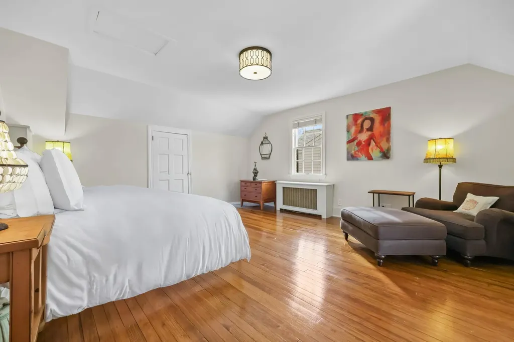 32 Grove Lane Bronxville NY 10708