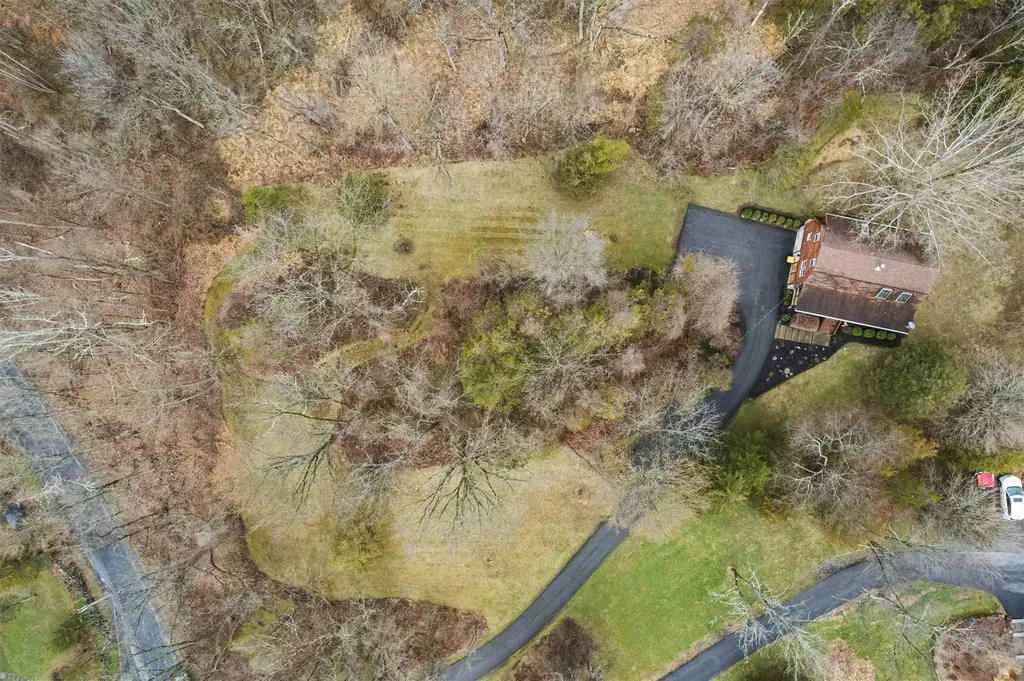 16 Hedges Road Warwick NY 10990