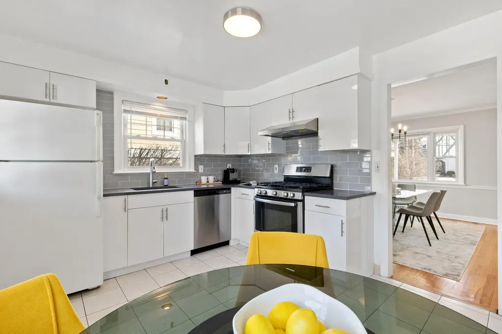169 Gaylor Road Scarsdale NY 10583