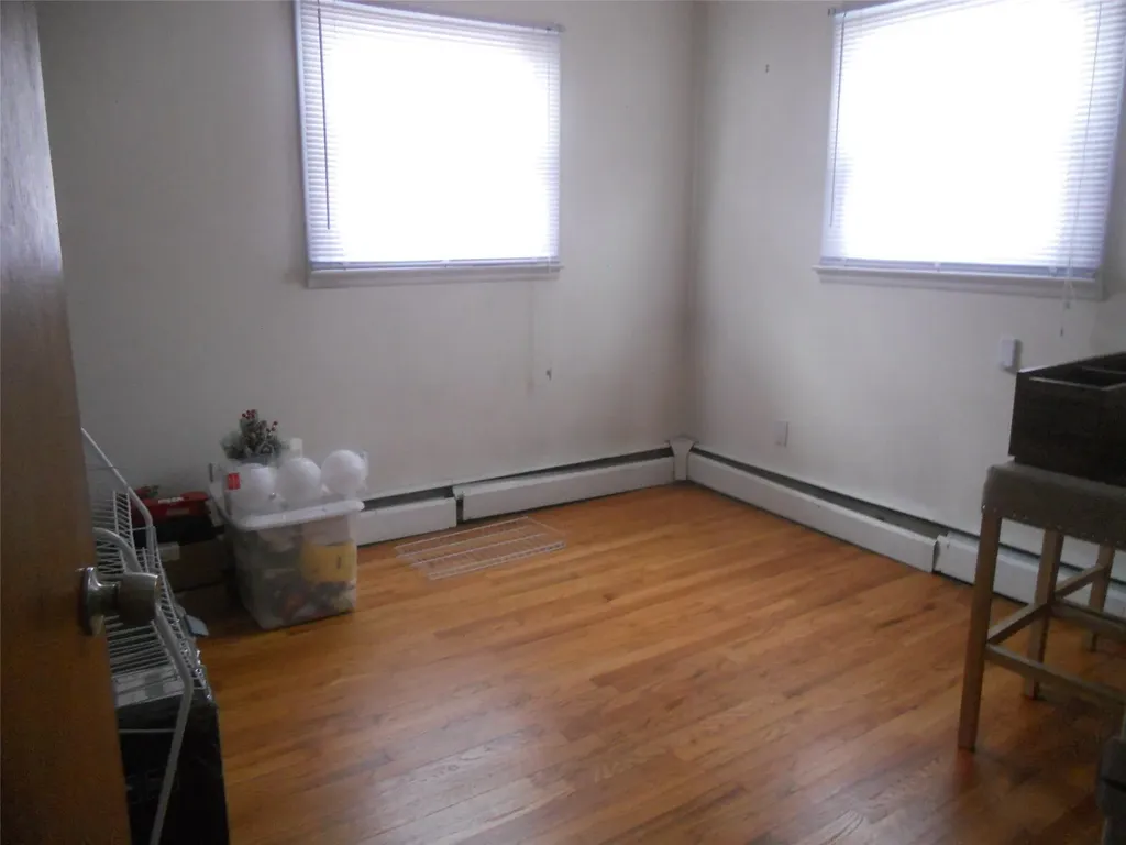 171 Roosevelt Road Hyde Park NY 12538