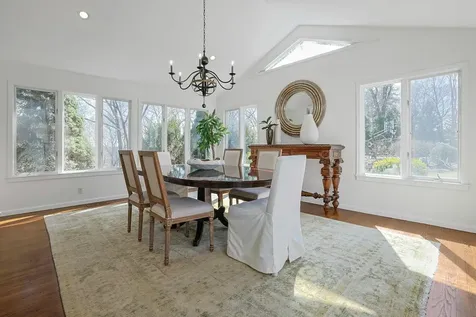 11 Carolyn Place Armonk NY 10504