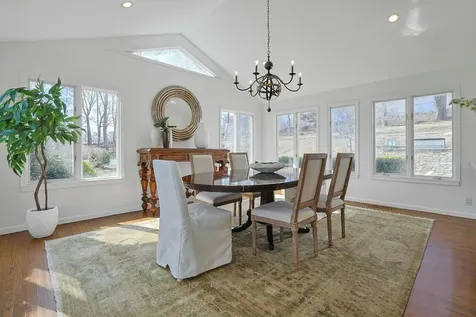11 Carolyn Place Armonk NY 10504
