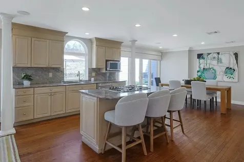 11 Carolyn Place Armonk NY 10504