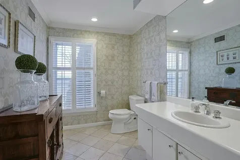 11 Carolyn Place Armonk NY 10504