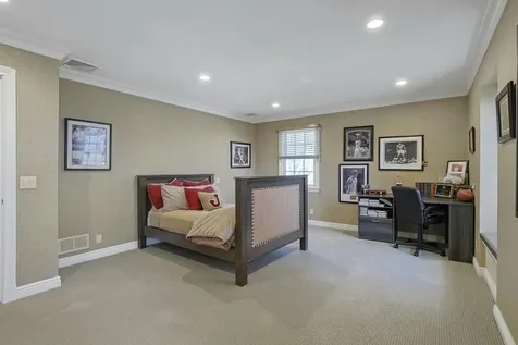 11 Carolyn Place Armonk NY 10504