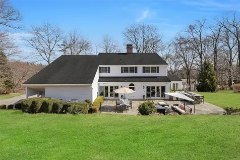 11 Carolyn Place Armonk NY 10504