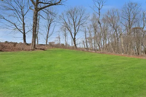 11 Carolyn Place Armonk NY 10504