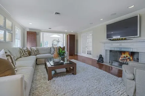 11 Carolyn Place Armonk NY 10504