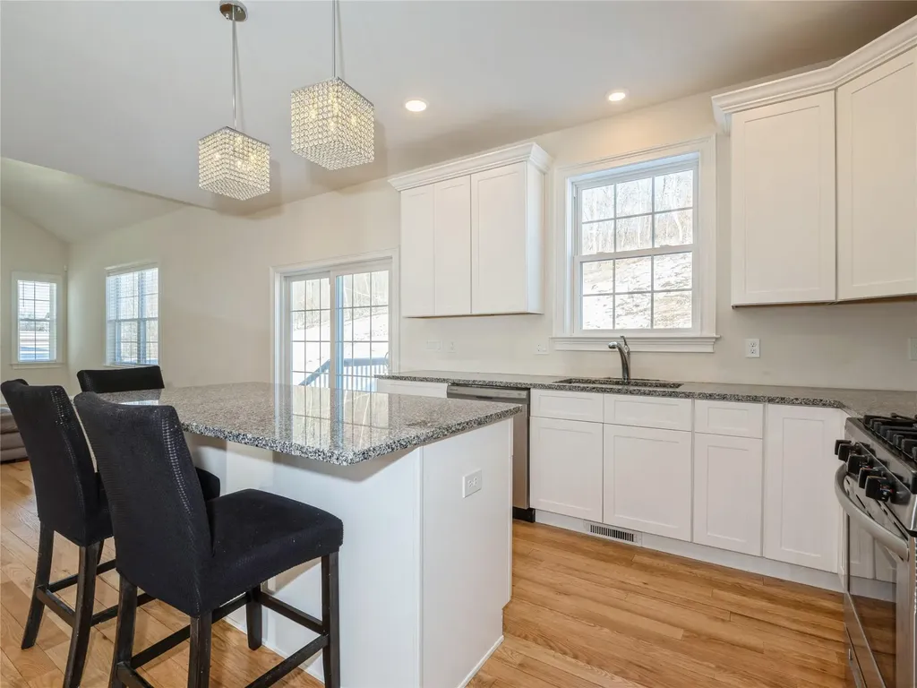60 Kensington Lane Poughkeepsie NY 12603