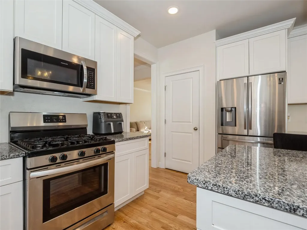 60 Kensington Lane Poughkeepsie NY 12603