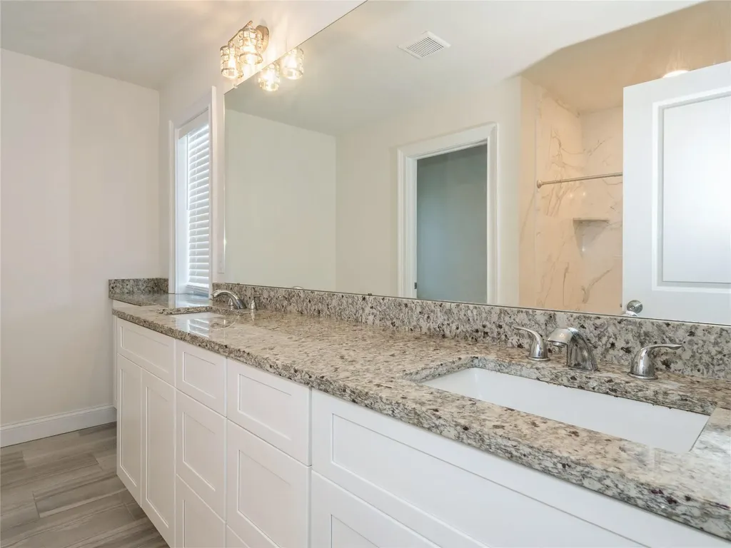 60 Kensington Lane Poughkeepsie NY 12603
