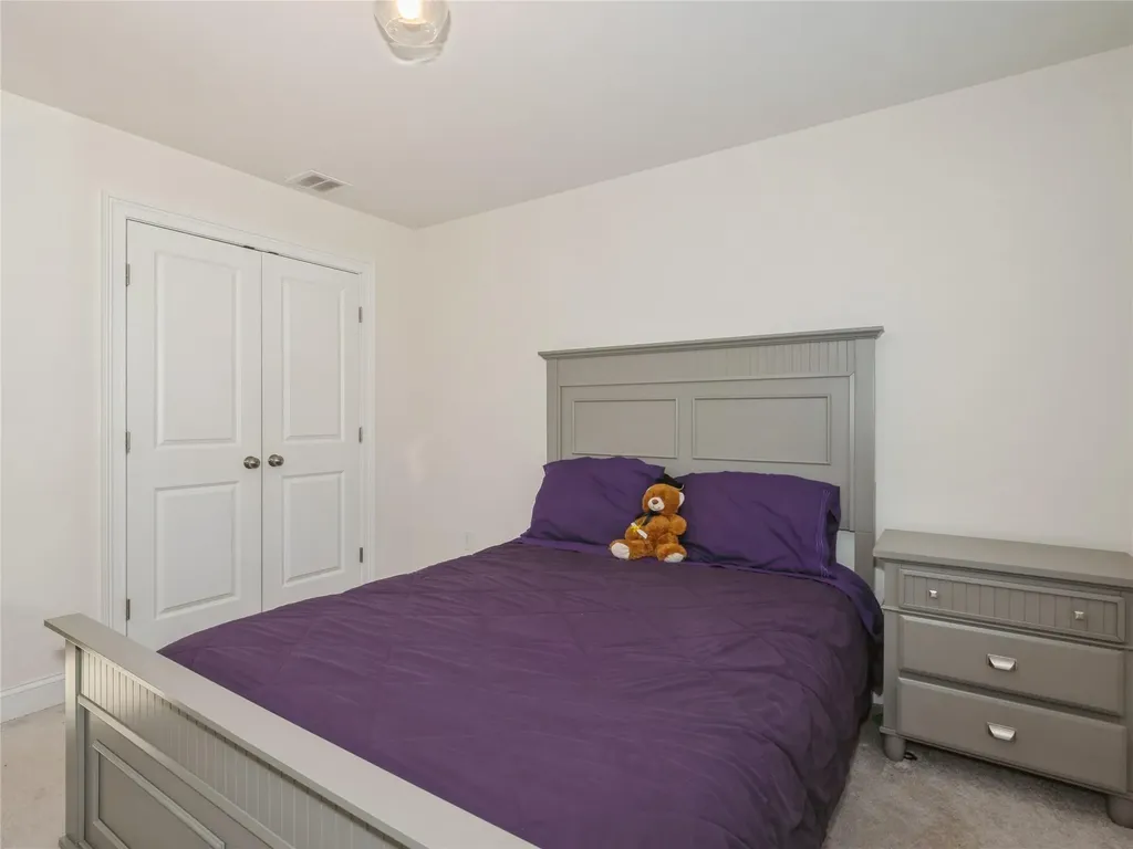 60 Kensington Lane Poughkeepsie NY 12603