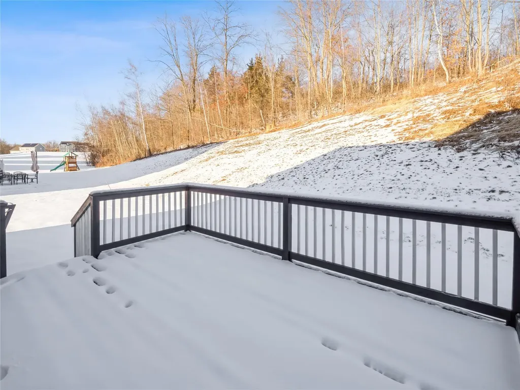 60 Kensington Lane Poughkeepsie NY 12603