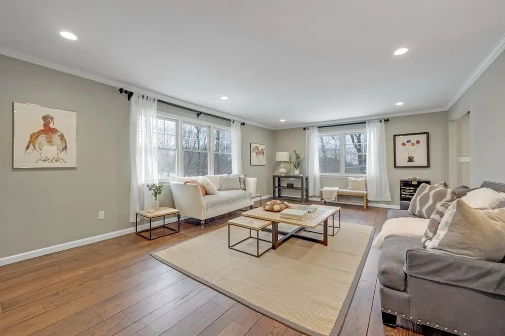 28 James Road Mount Kisco NY 10549