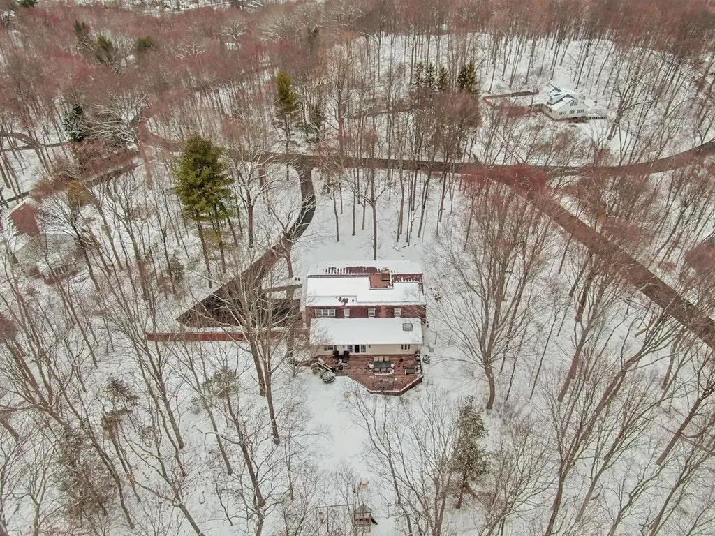 28 James Road Mount Kisco NY 10549