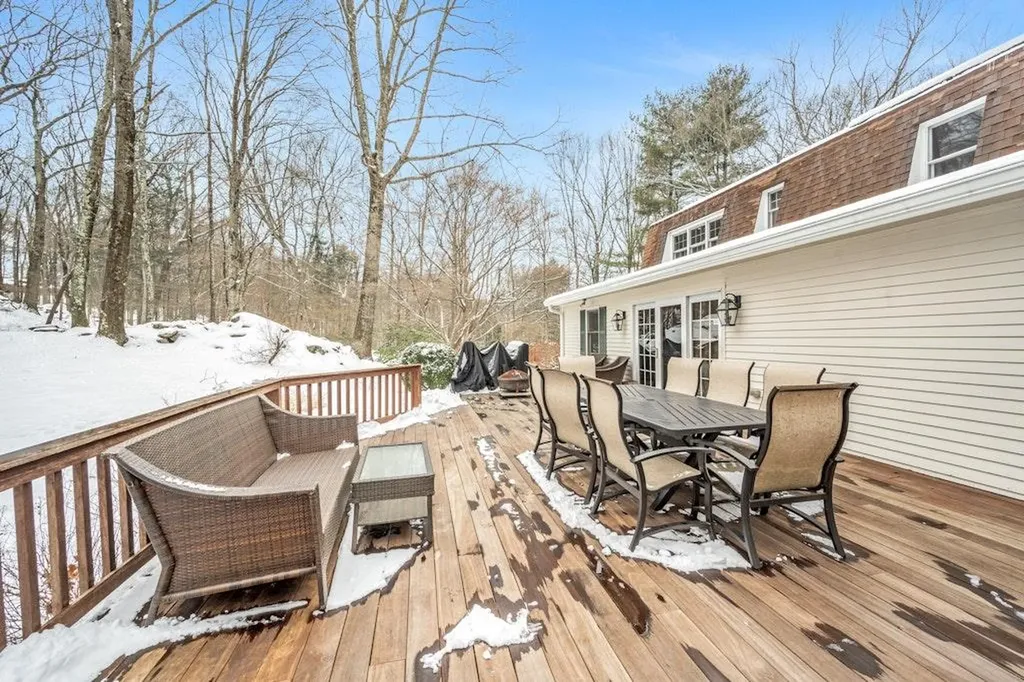 28 James Road Mount Kisco NY 10549