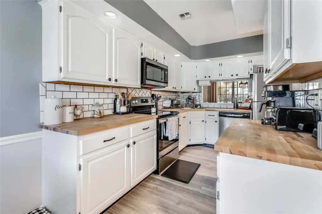 18 Spruce Ridge Drive Fishkill NY 12524