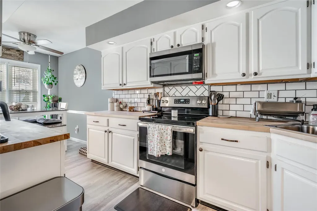 18 Spruce Ridge Drive Fishkill NY 12524
