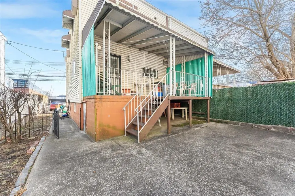 2303 Lafayette Avenue Bronx NY 10473
