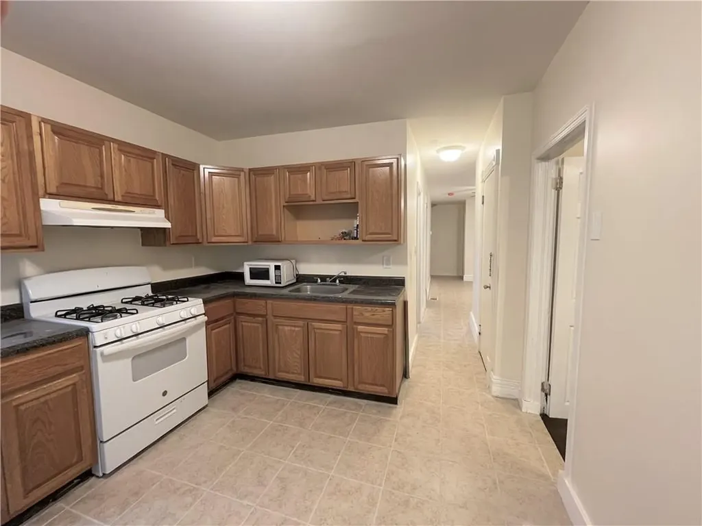 7 Fox Terrace Poughkeepsie NY 12603
