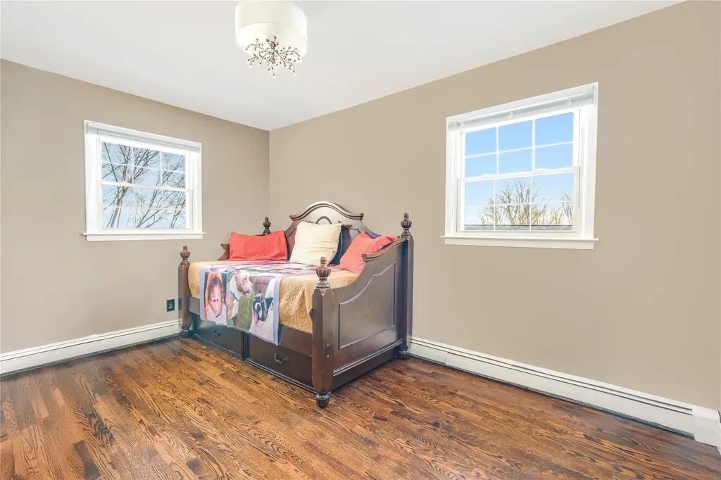 4 Valkill Drive Poughkeepsie NY 12601