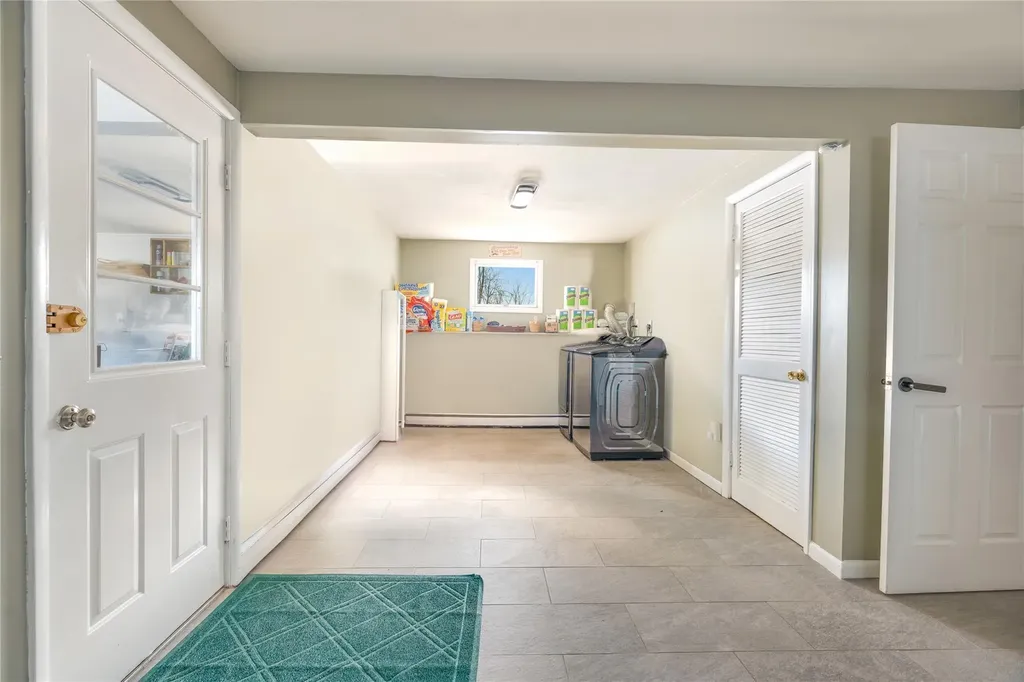 4 Valkill Drive Poughkeepsie NY 12601