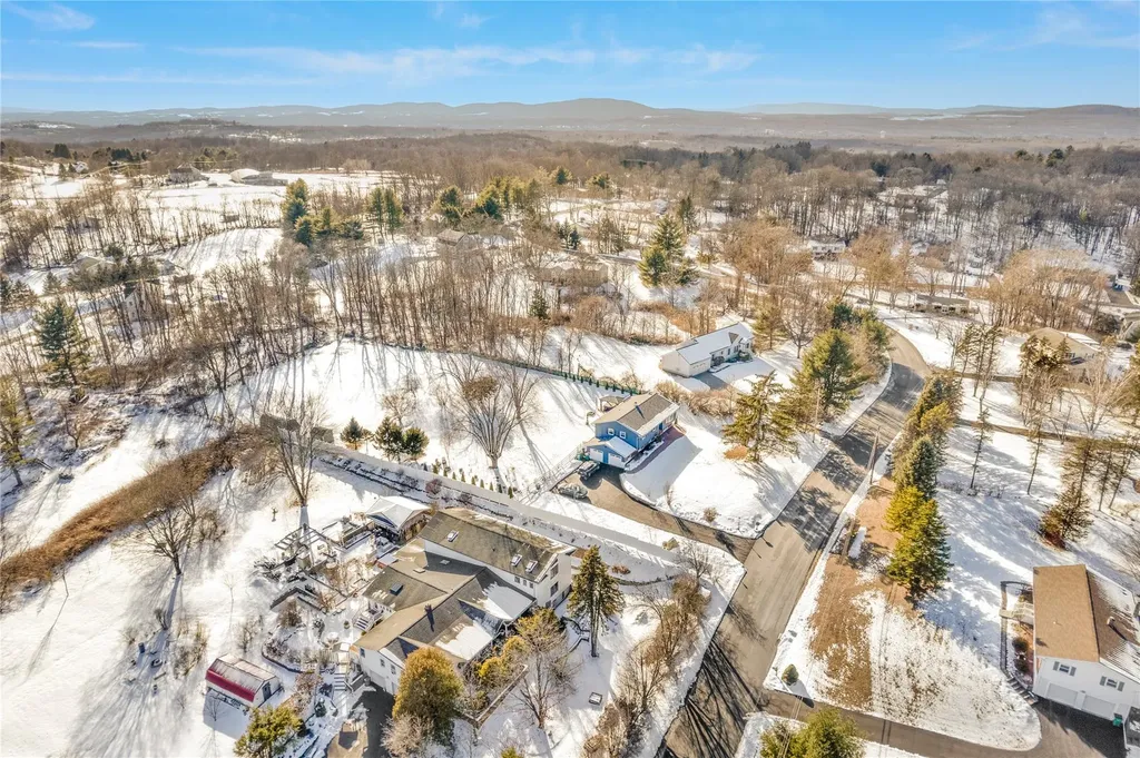 4 Valkill Drive Poughkeepsie NY 12601