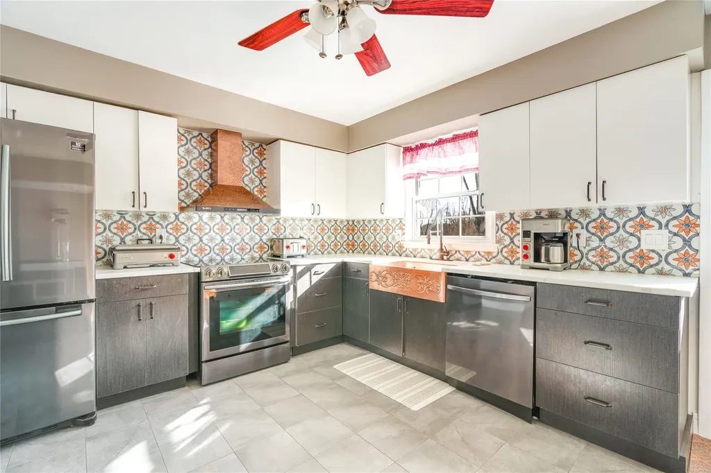 4 Valkill Drive Poughkeepsie NY 12601