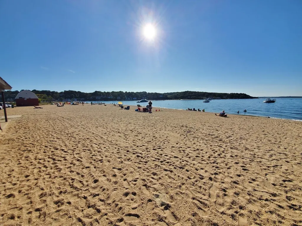 16 Waterview Drive Centerport NY 11721