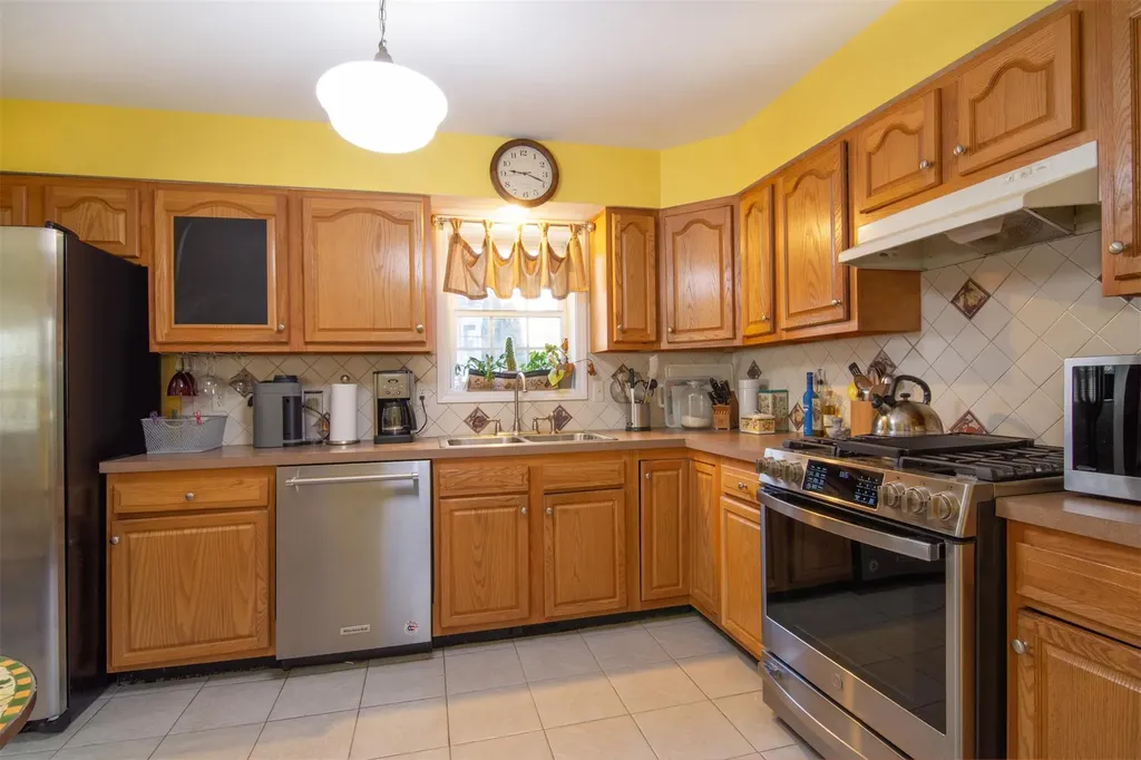 376 Rich Avenue Mount Vernon NY 10552