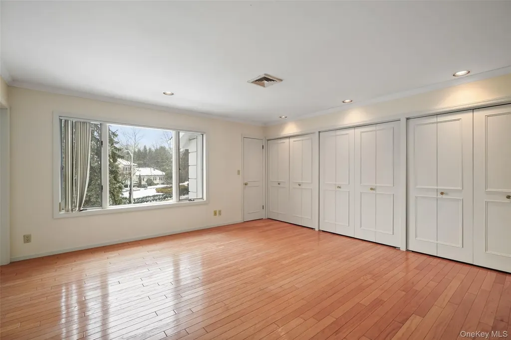 14 Lakeside Drive Rye NY 10580