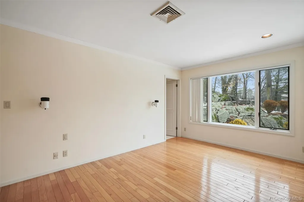 14 Lakeside Drive Rye NY 10580