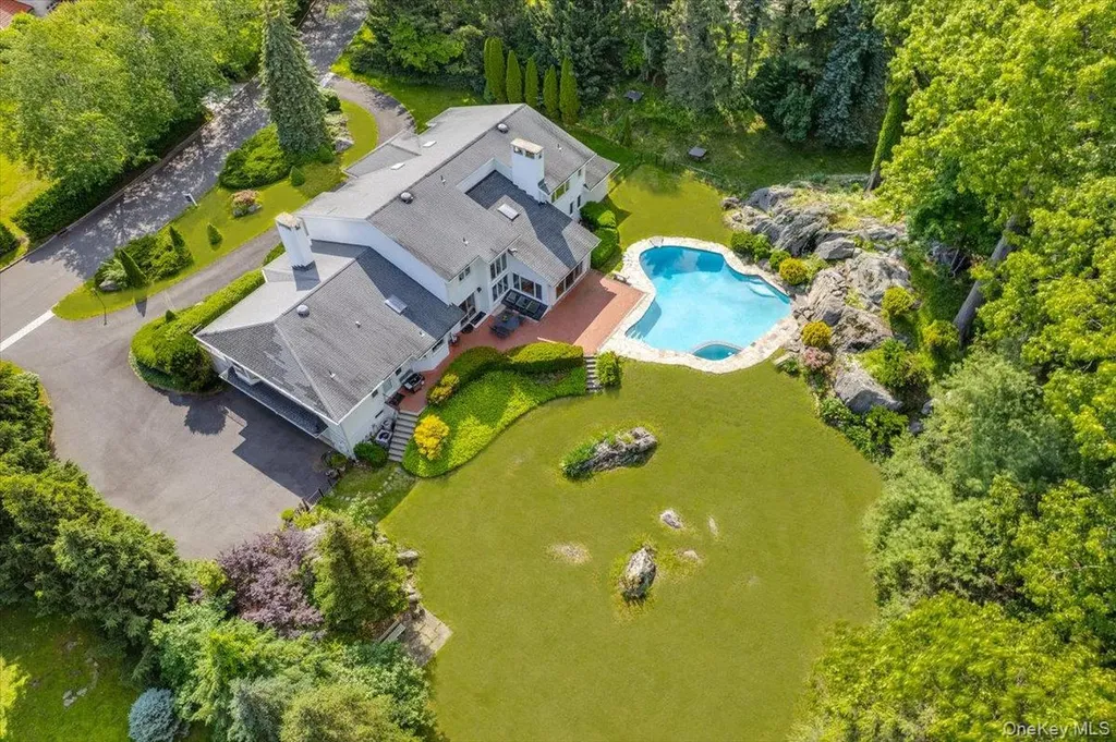 14 Lakeside Drive Rye NY 10580
