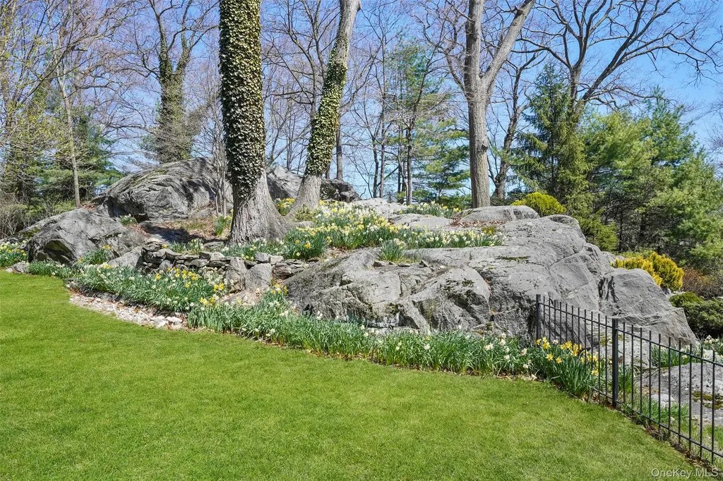 14 Lakeside Drive Rye NY 10580