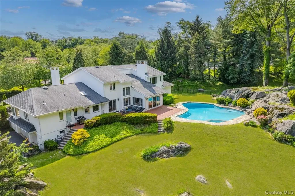 14 Lakeside Drive Rye NY 10580