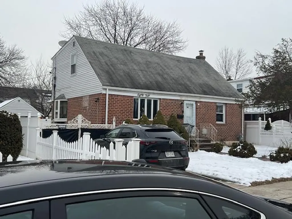 84 Monaco Avenue Elmont NY 11003