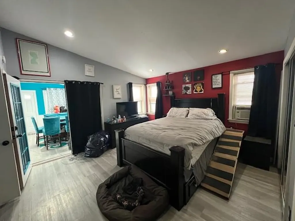 84 Monaco Avenue Elmont NY 11003
