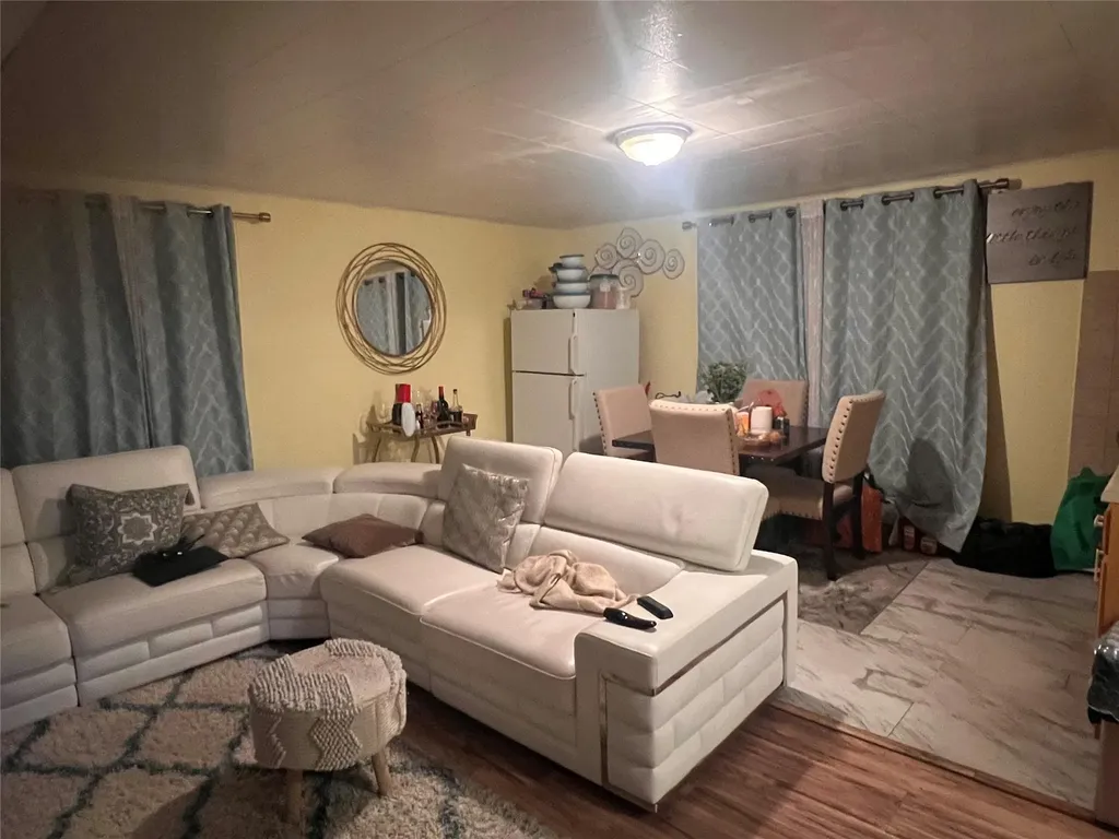 84 Monaco Avenue Elmont NY 11003