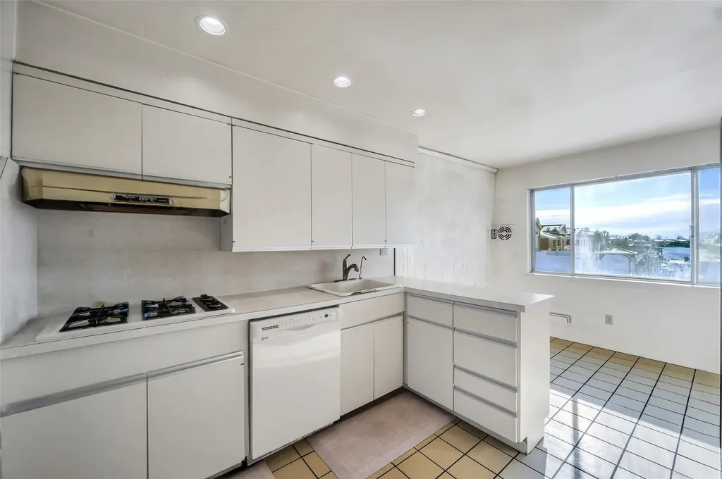 914 Northern Boulevard Baldwin NY 11510