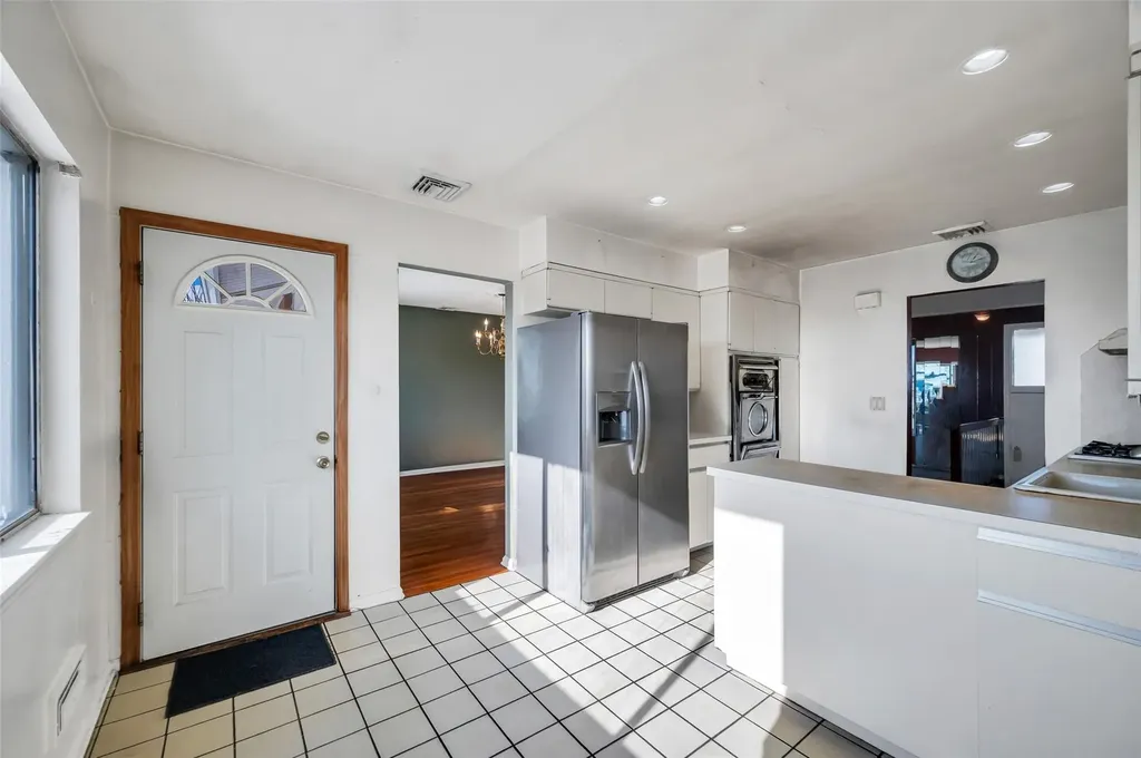 914 Northern Boulevard Baldwin NY 11510